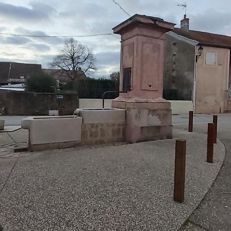 Le Gite Et Puits C'Est Tout Préty Extérieur photo